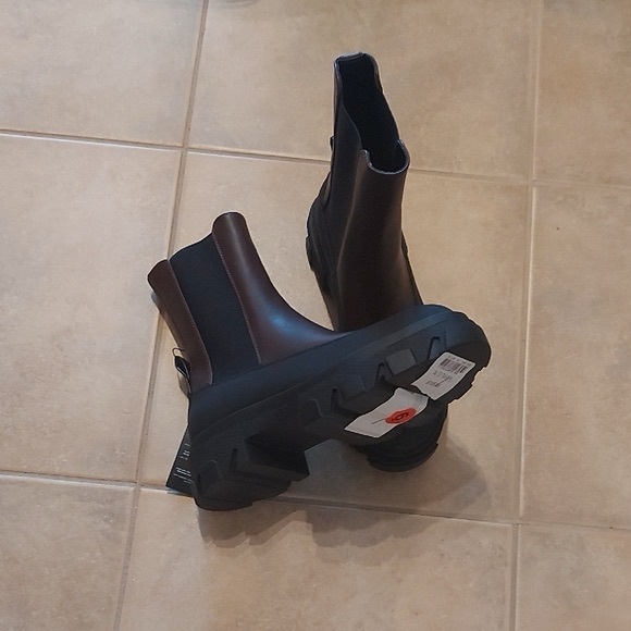 Only - Brown and Black Heeled Boots with Chunky Sole - Picture 1 of 6